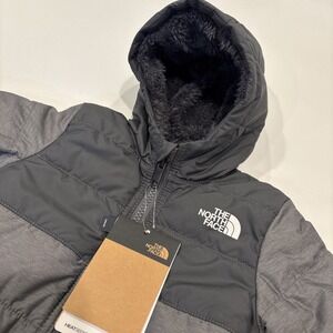 The North Face Reversible Hooded Puffer Jacket Baby 0-3 Months Heat seeker  NWT‎